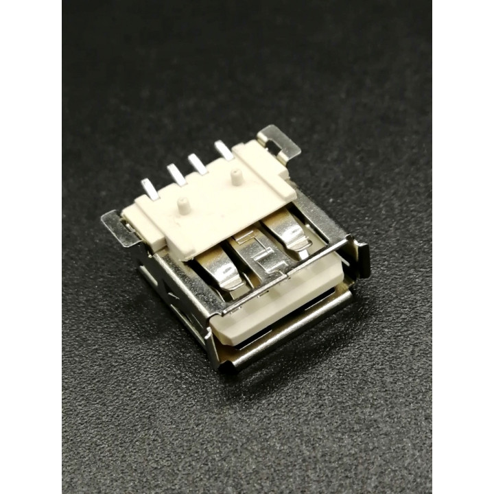 USBA-1J-SMD гнездо на плату                                                                         