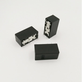 HF115F/005-2ZS4 Hongfa реле